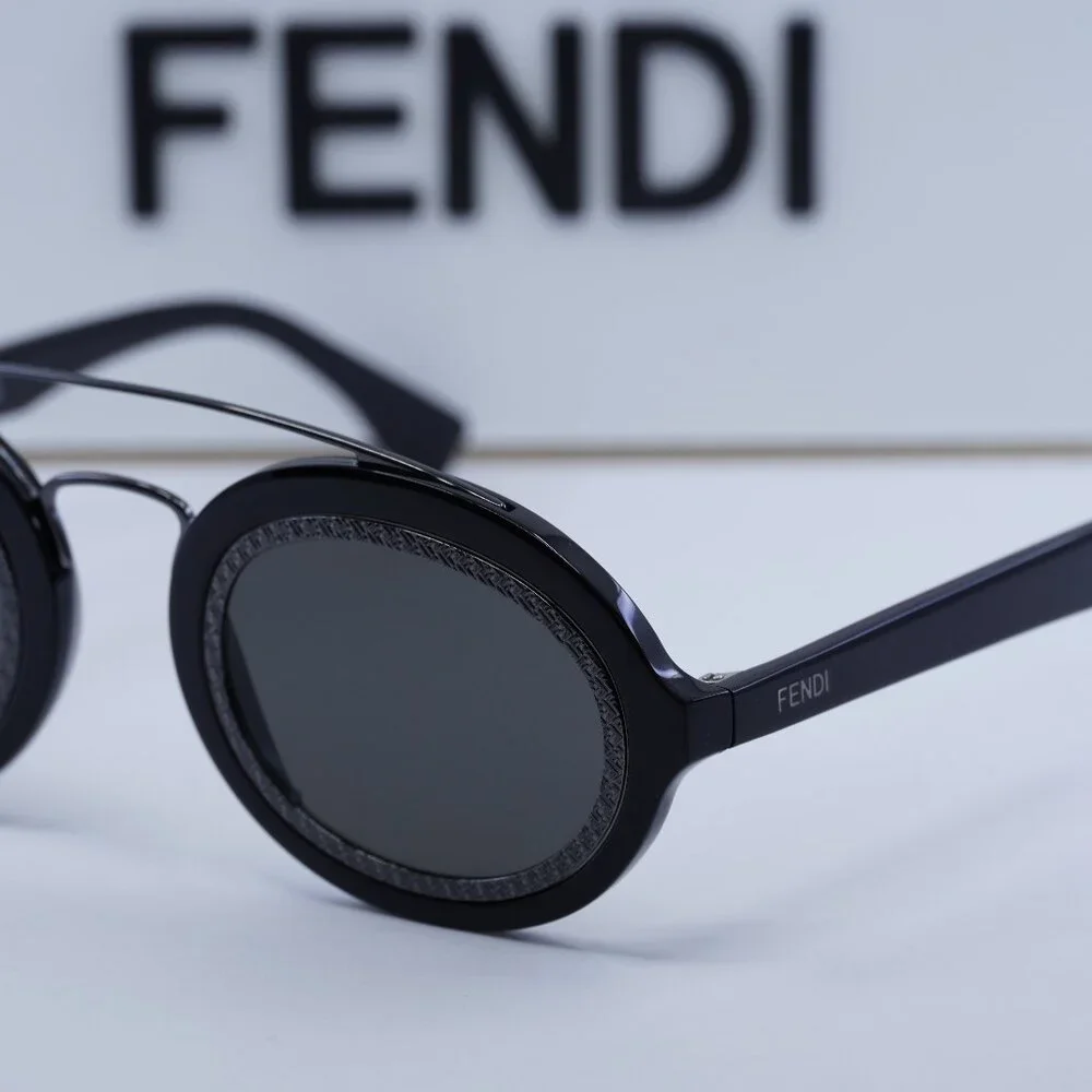 Final Price! Fendi FE40094I 01A Black Smoke Sunglasses - Picture 4 of 10